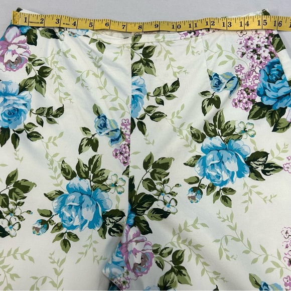 St. Johns Bay Floral Crop Pants Size 14 Cotton Stretch Straight Fairy Bloomcore - Picture 7 of 13